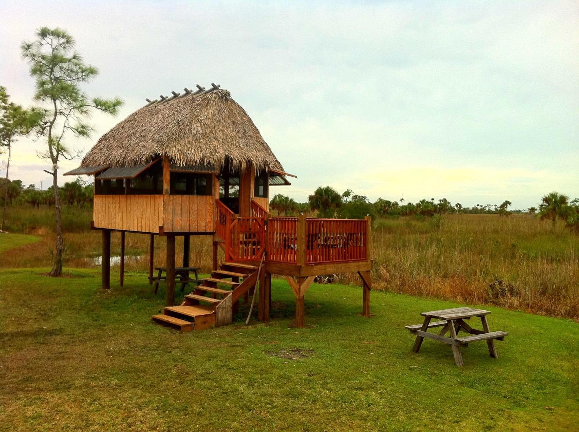 Everglades Chickee Cottage & Bungalow - Ochopee エクステリア 写真
