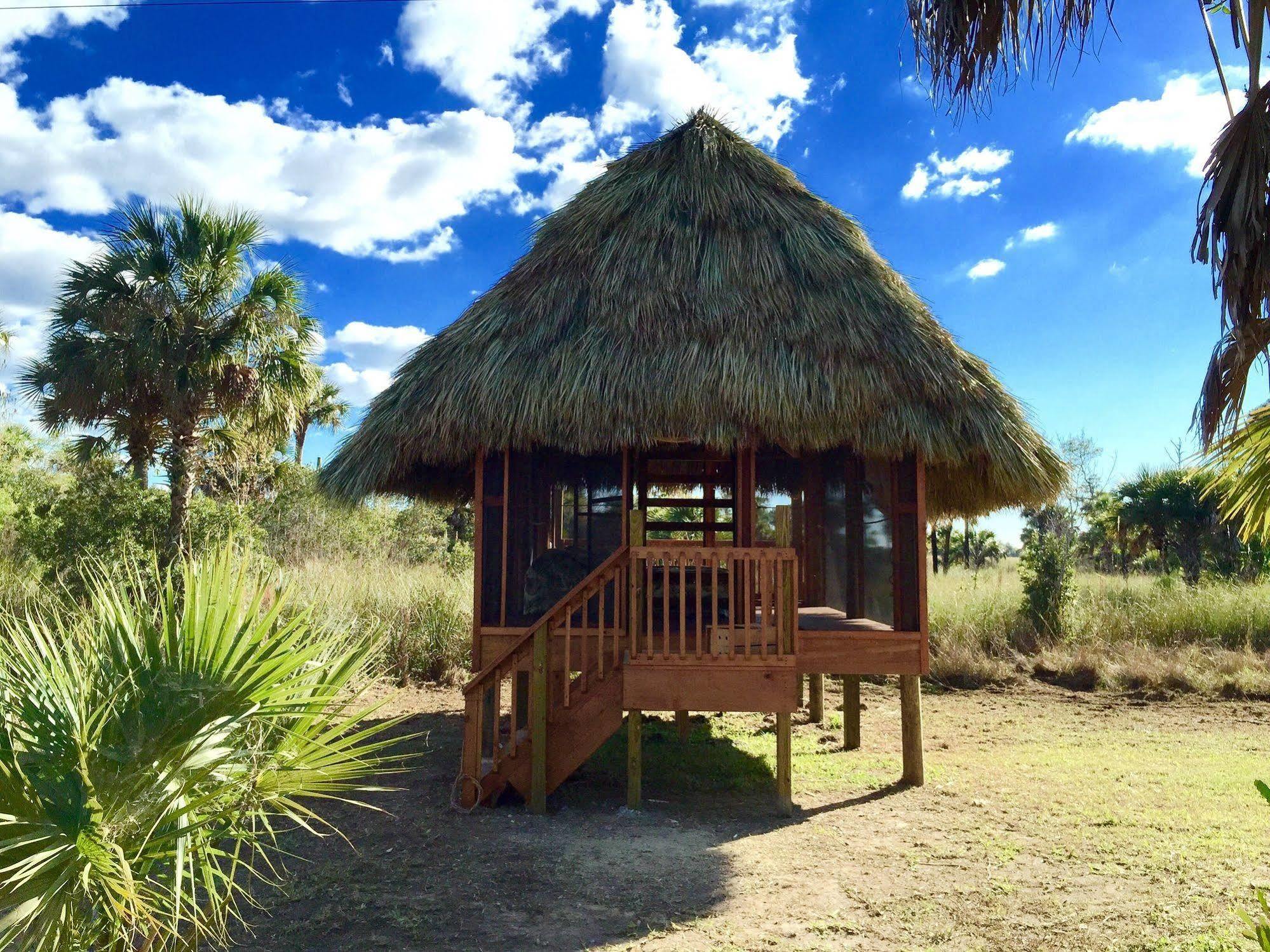 Everglades Chickee Cottage & Bungalow - Ochopee エクステリア 写真